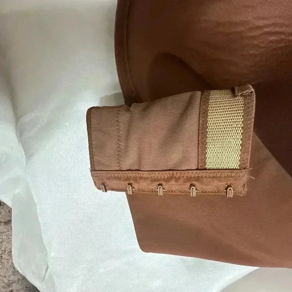 Cacique chocolate brown boost multi way strapless bra size 44E (DD) - Picture 8 of 13